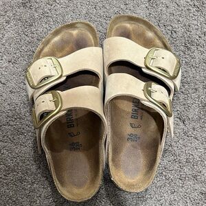 Birkenstock Arizona Leather Big Buckle Women's Sandals - Sandcastle Nubuck